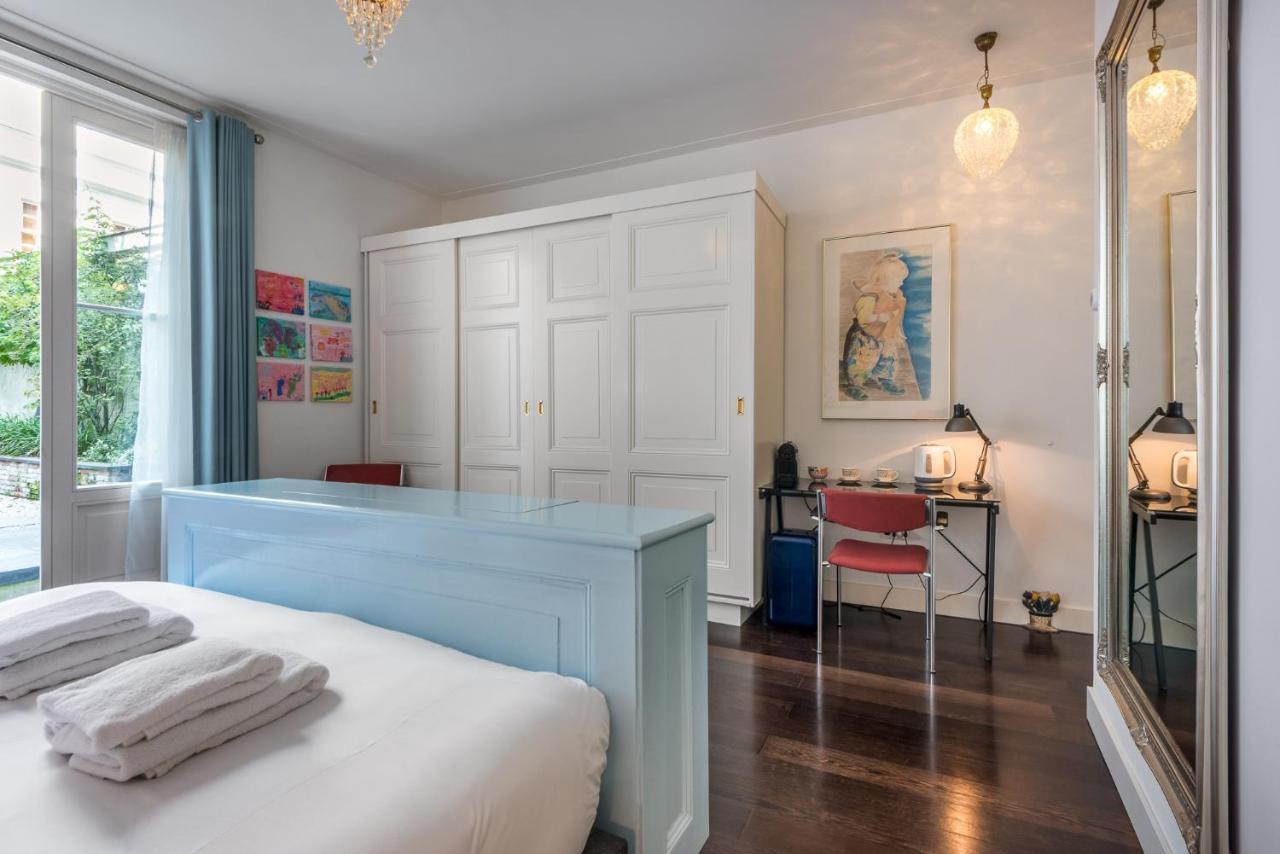 Quarto Duplo