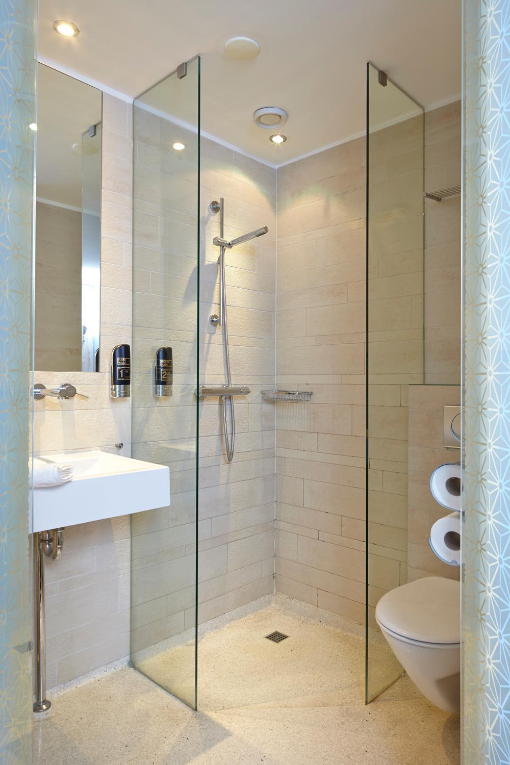 Quarto Familiar Pequeno (4 Adultos)