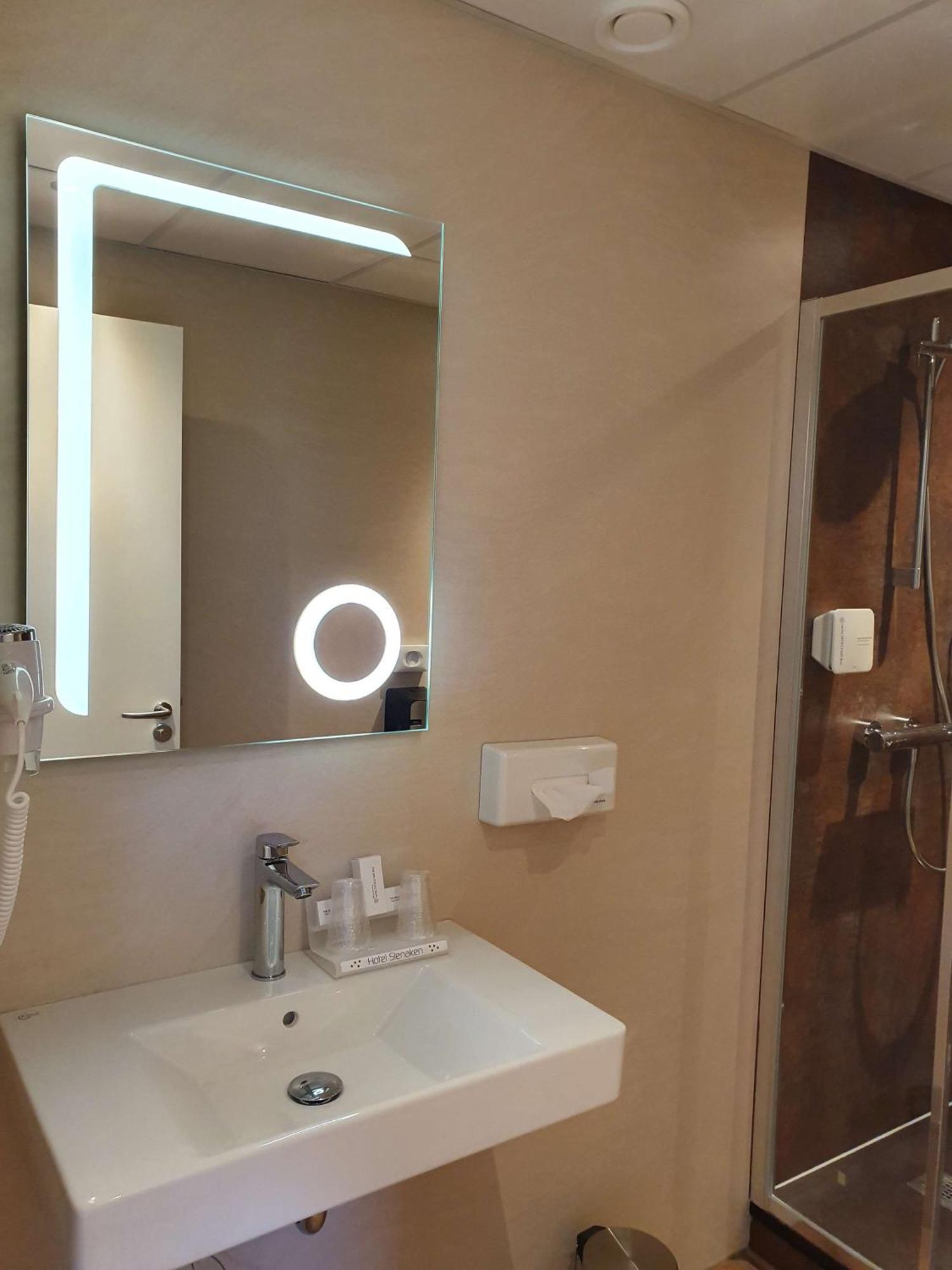 Deluxe Triple Room - Non-Smoking