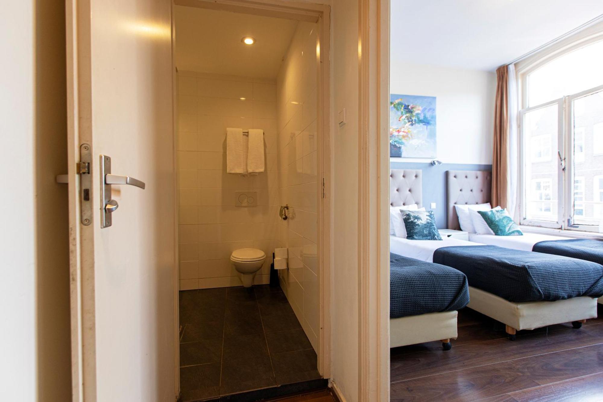 Triple Room Private Bathroom,1275176002:JPEG