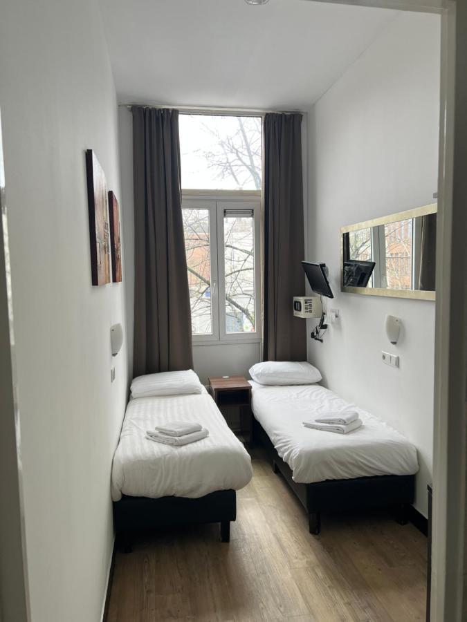 Zweibettzimmer