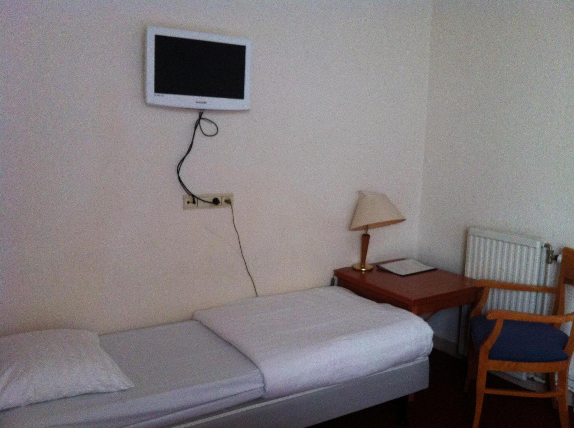 Quarto Individual