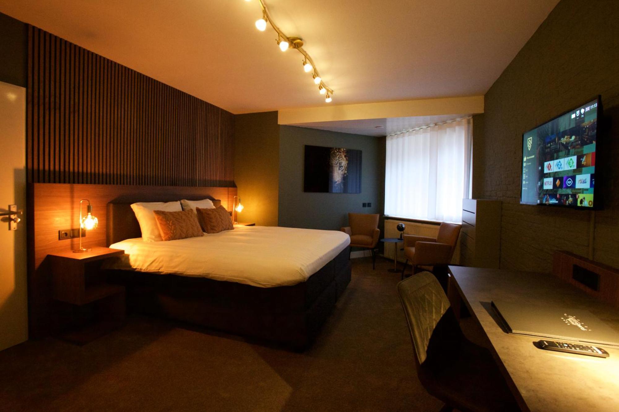 Two-Bedroom Suite