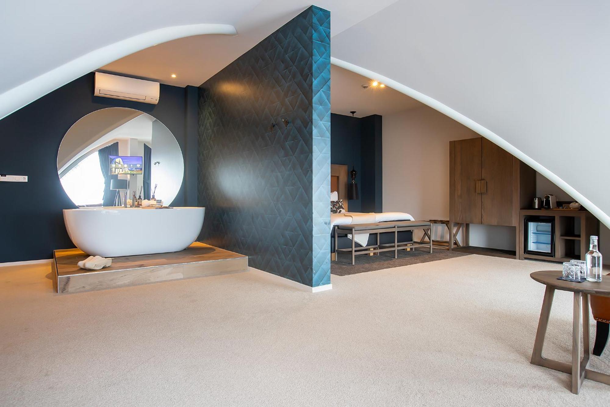 Suite with View