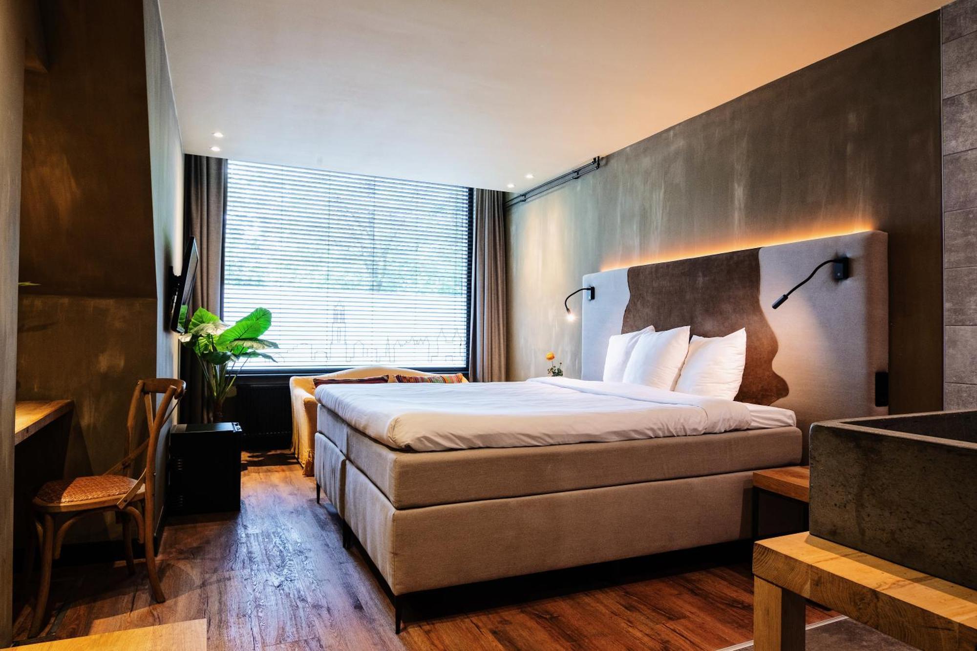 City View Room