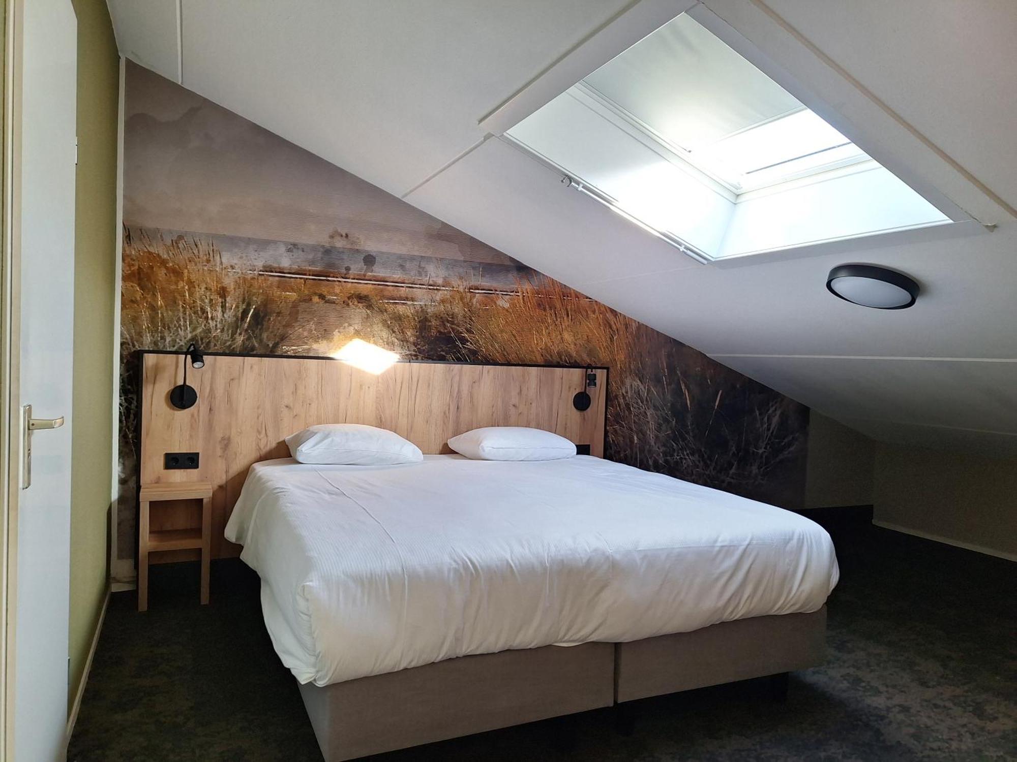 Junior Suite,1656171780:JPEG