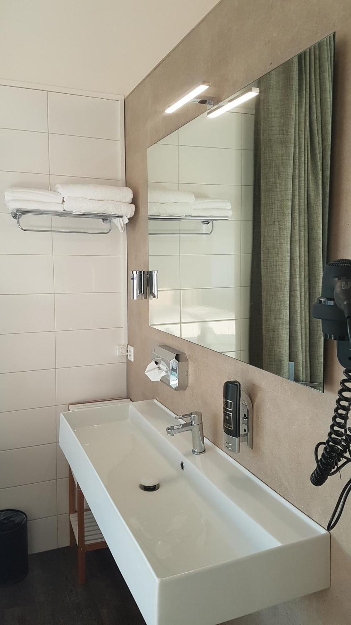 Komfort Familienzimmer mit Balkon (keine Haustiere erlaubt)