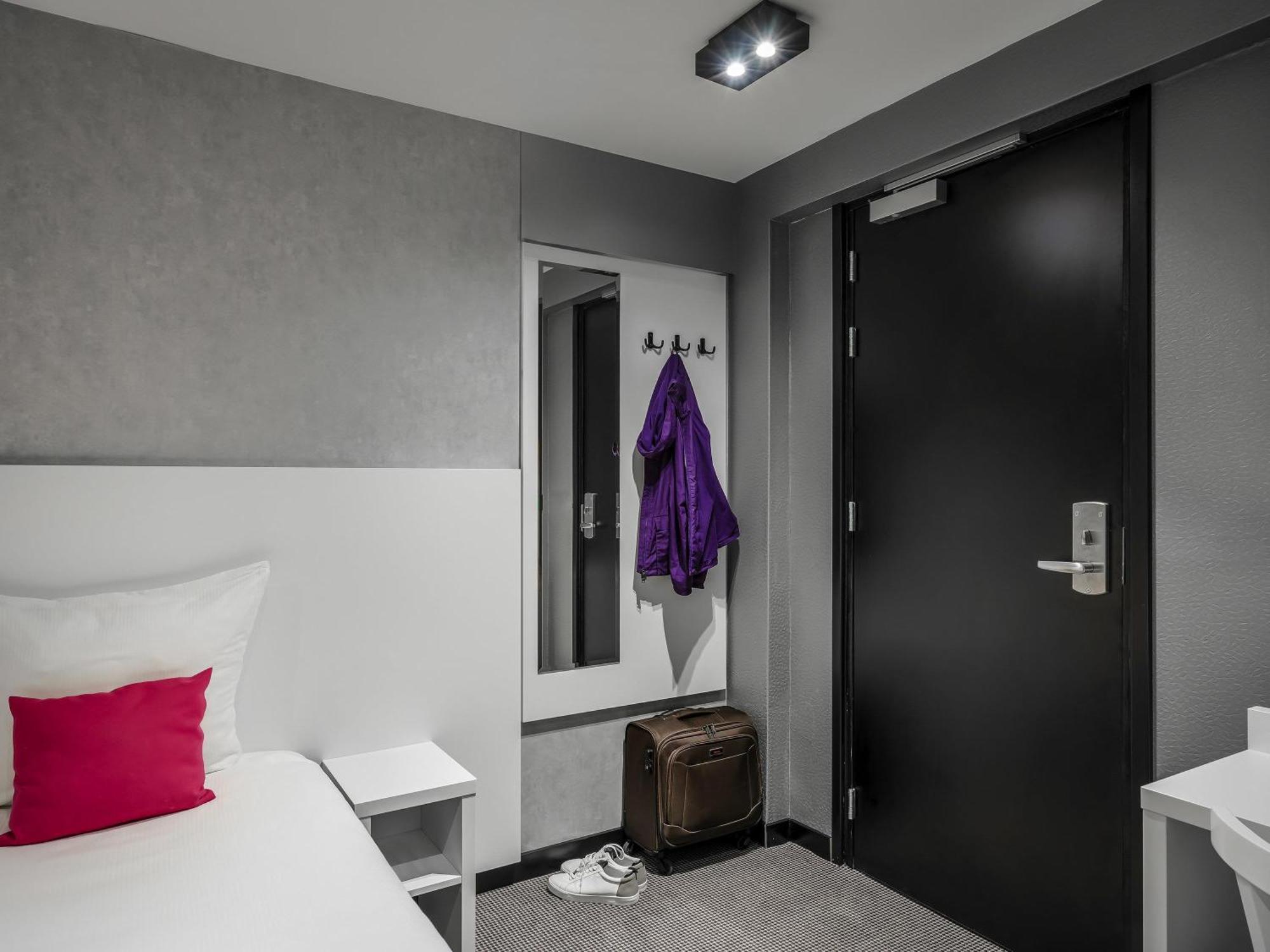 Quarto Souterrain com 2 Camas de Solteiro
