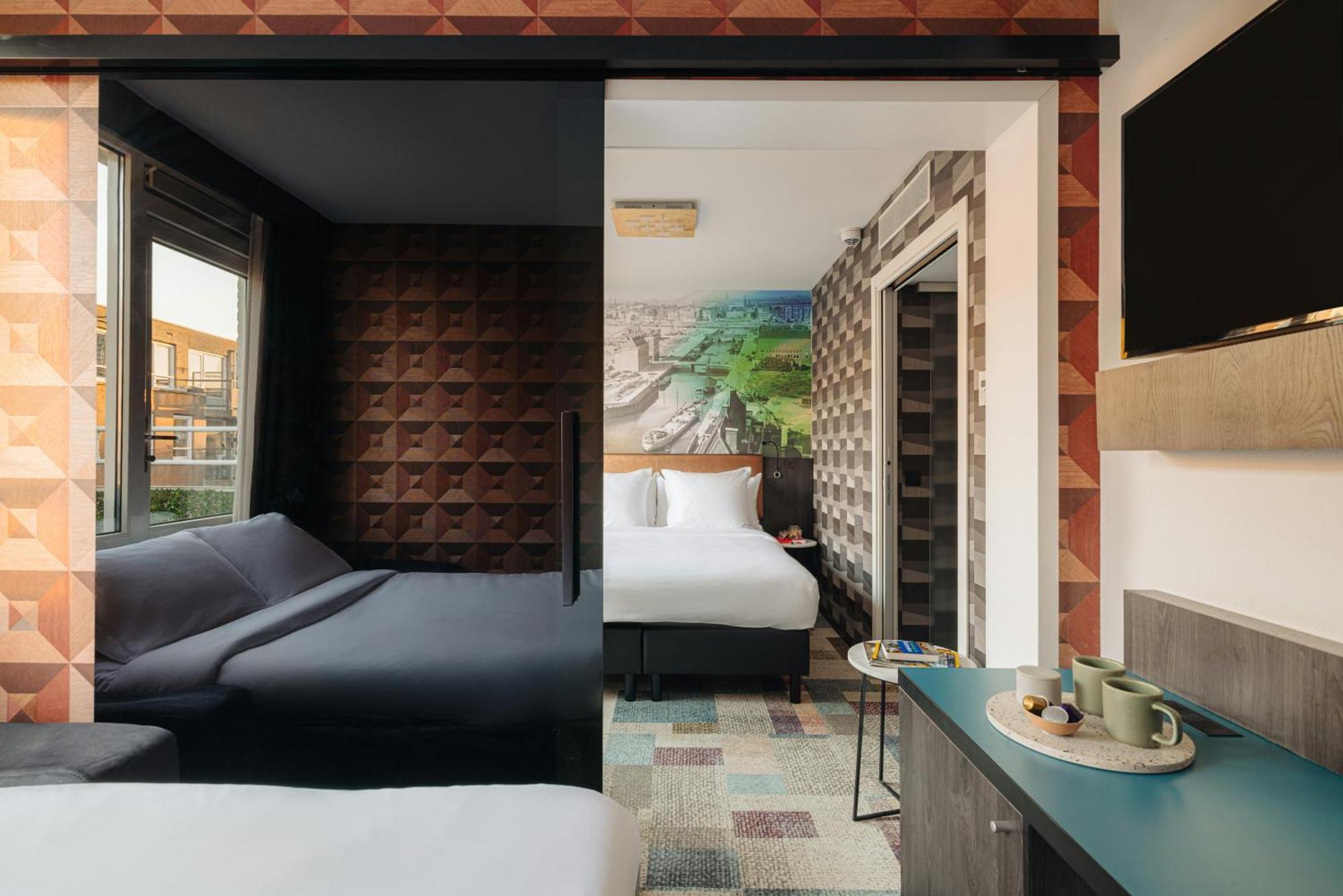 Habitación Familiar con balcón