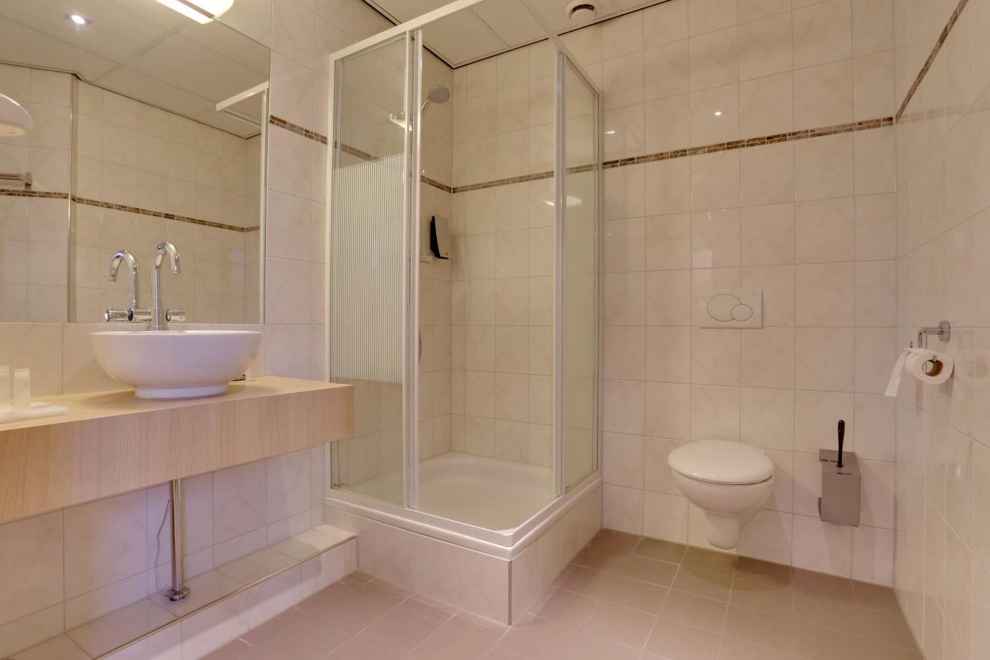 Single Room,1516448050:JPEG