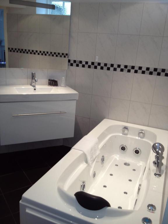 Deluxe Zweibettzimmer
