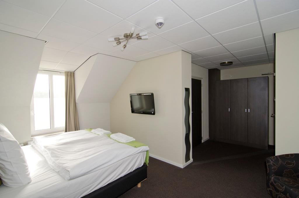 Comfort Twin Room