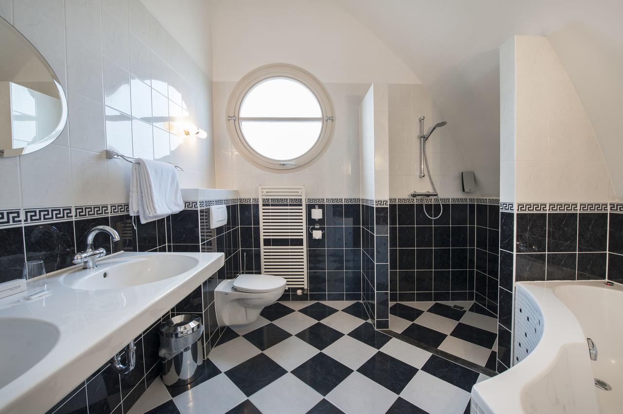 Junior Suite with Sea View