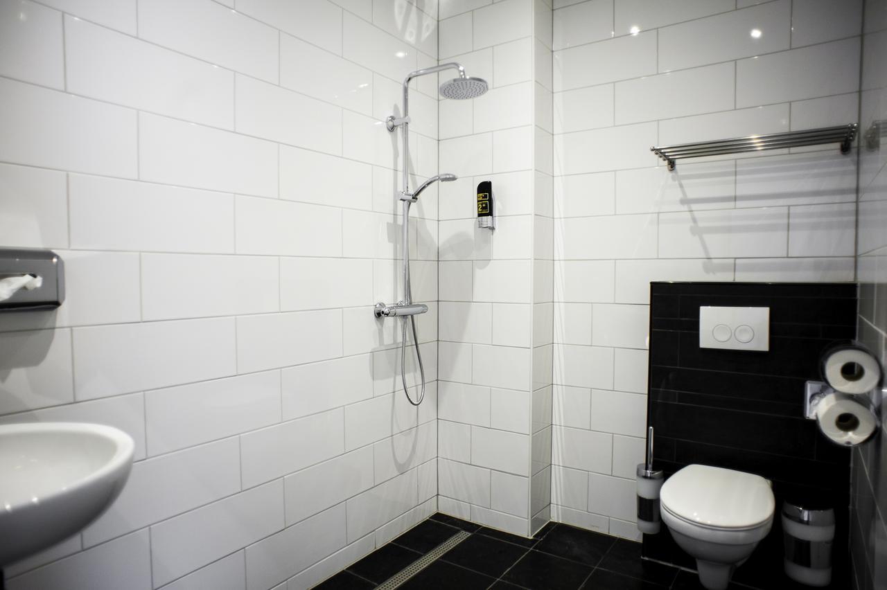 Standard Triple Room,914274832:JPEG