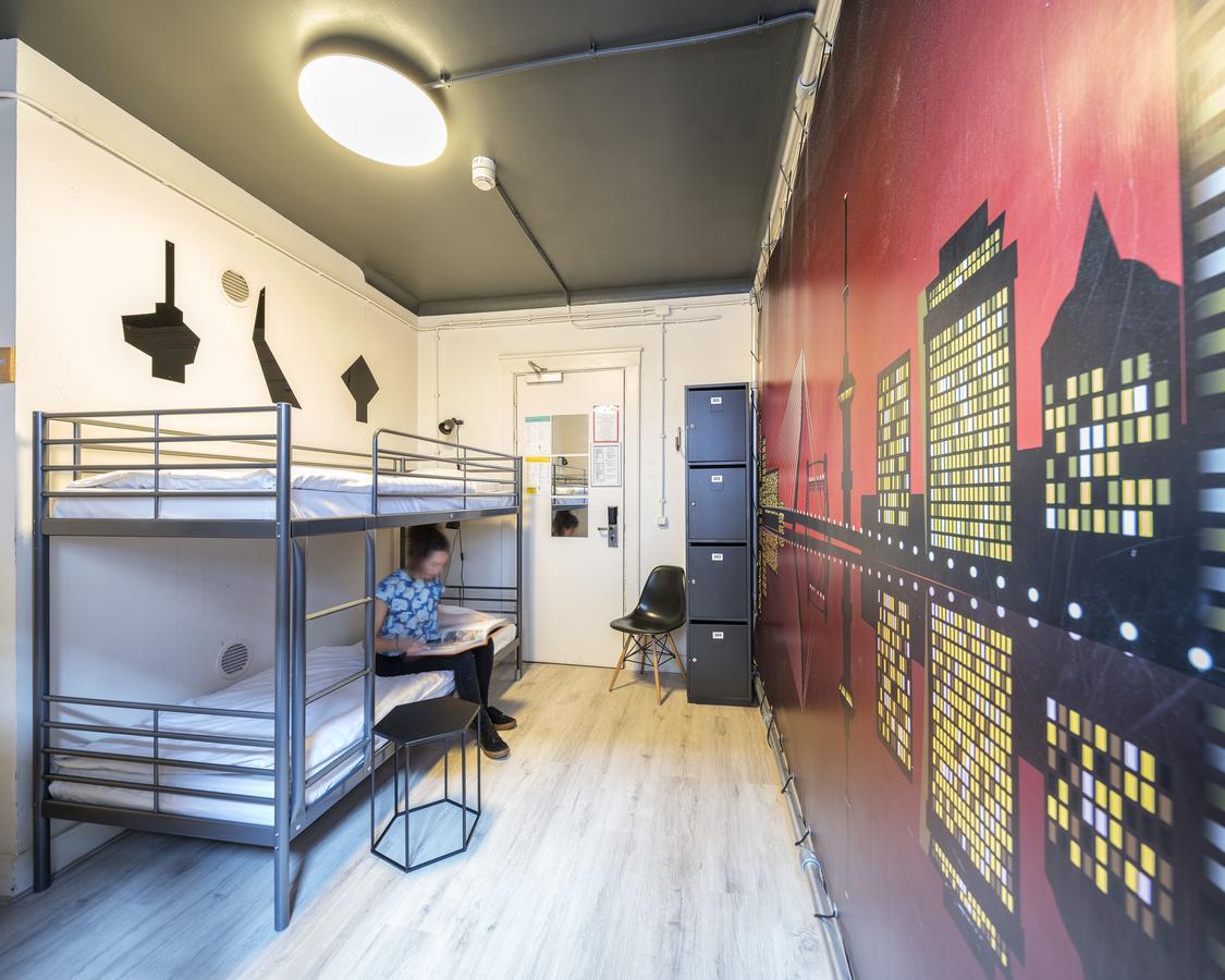 Bed in 4-Bed Dormitory Room Shared Bathroom