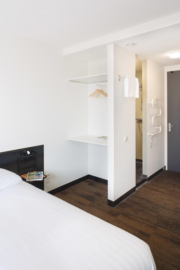 Chambre Triple avec Salle de Bains Privative