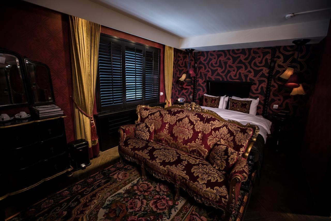 Suite mit 1 Schlafzimmer und Whirlpool-Badewanne (Paris)