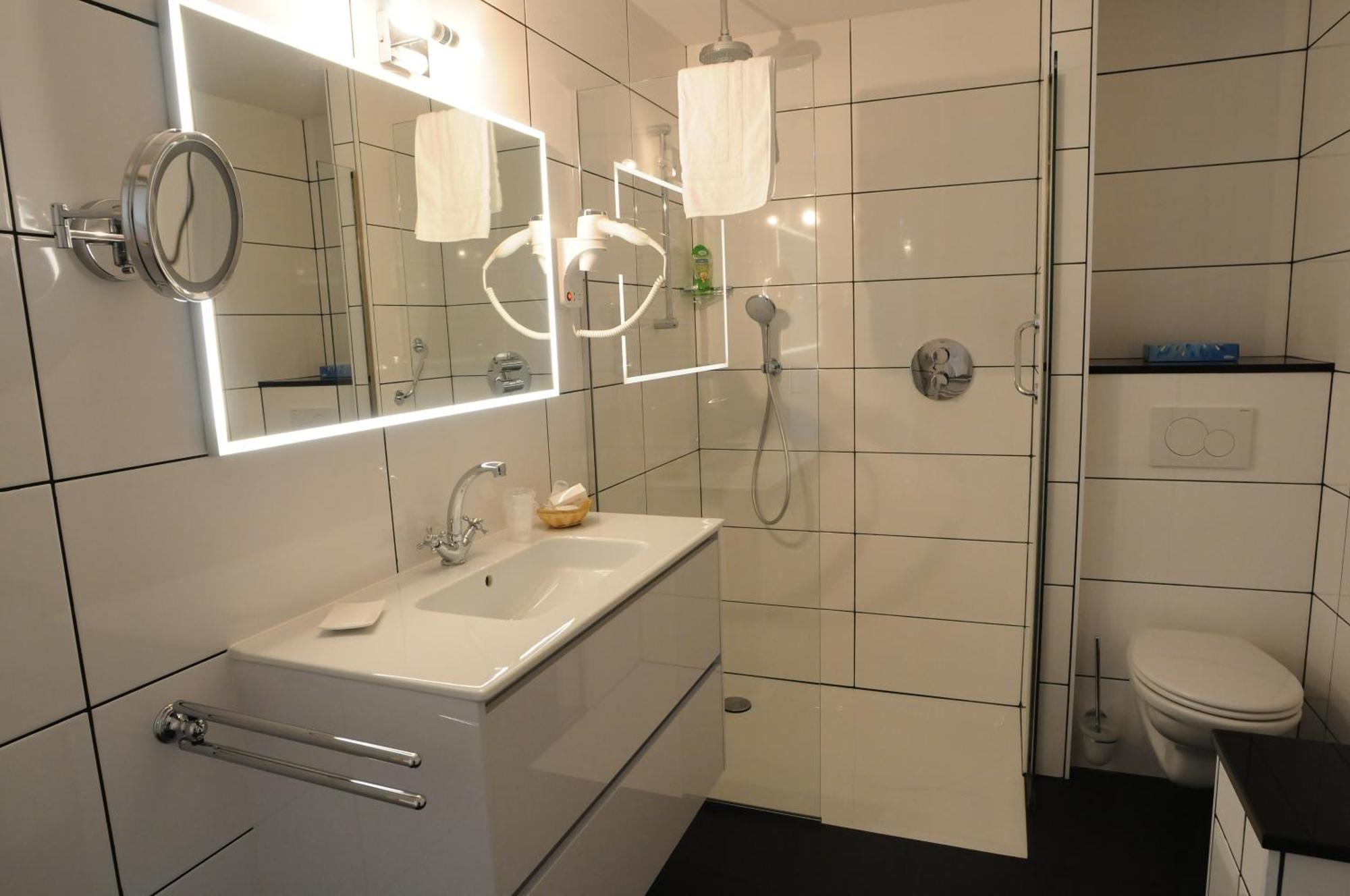 Junior Suite,710566222:JPEG
