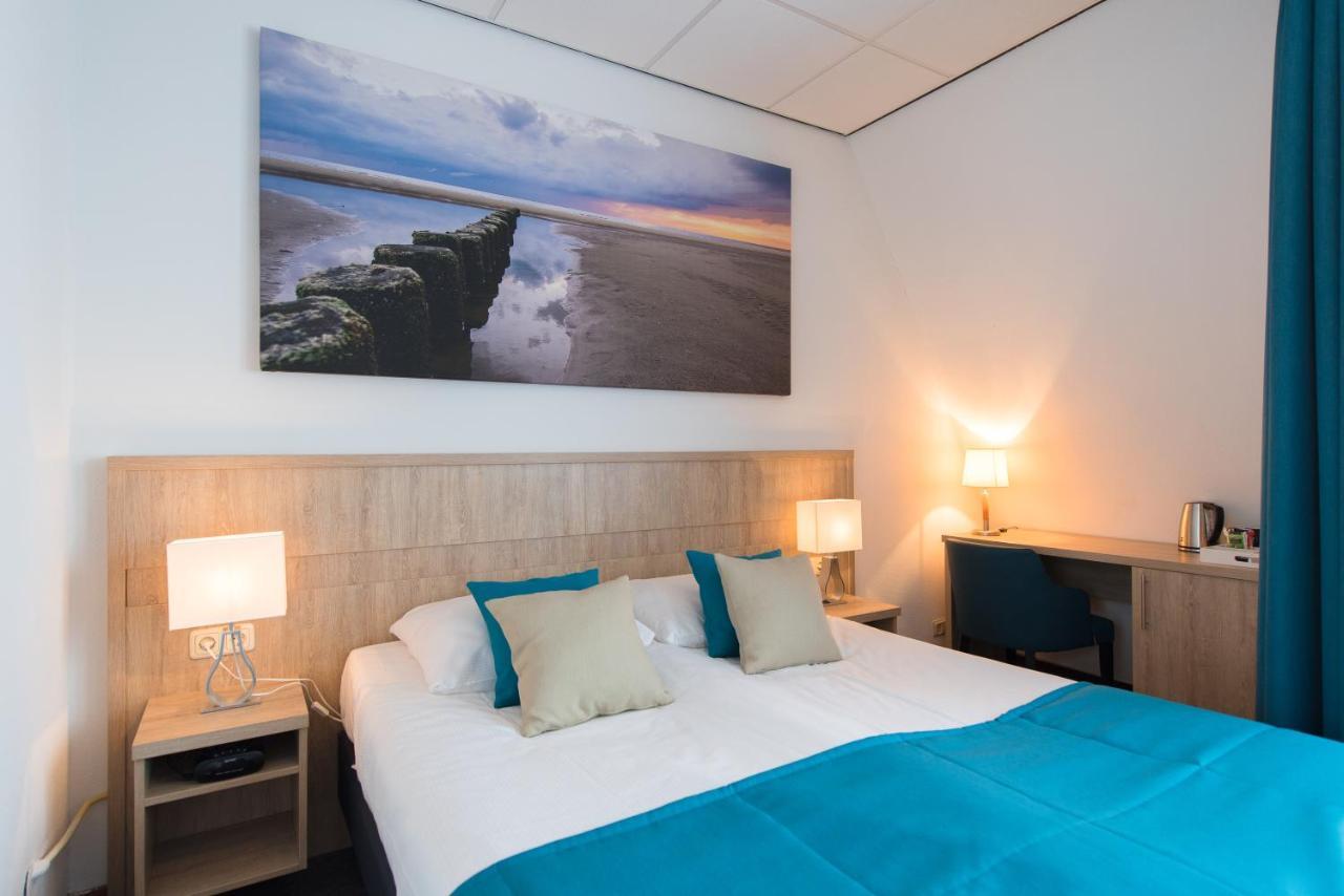 Standard Double Room,762667699:JPEG