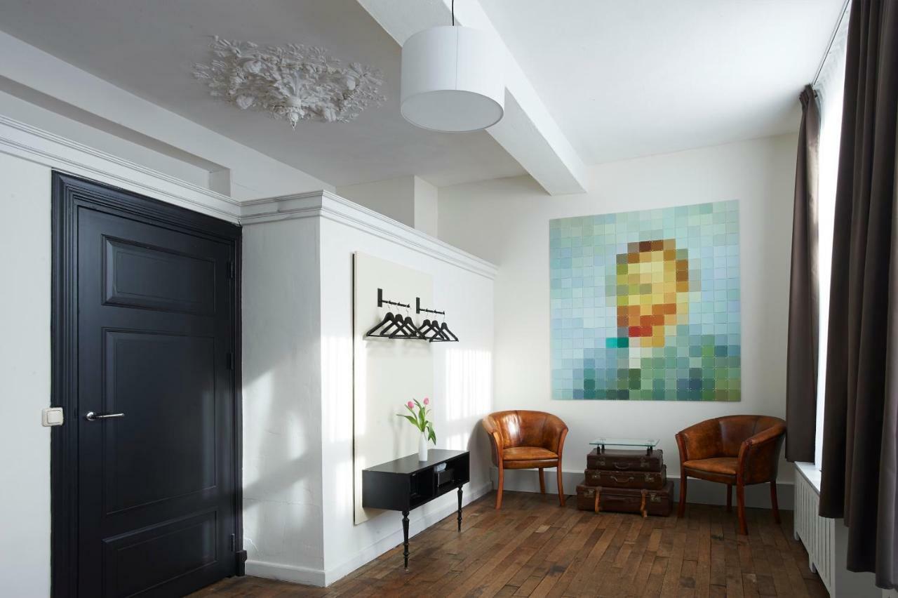 Deluxe Double Room with Bath,799127193:JPEG