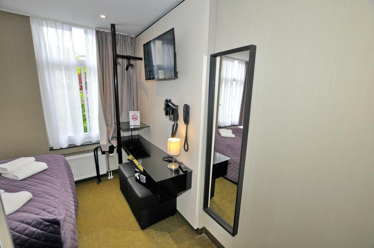 Habitación Doble Pequeña
