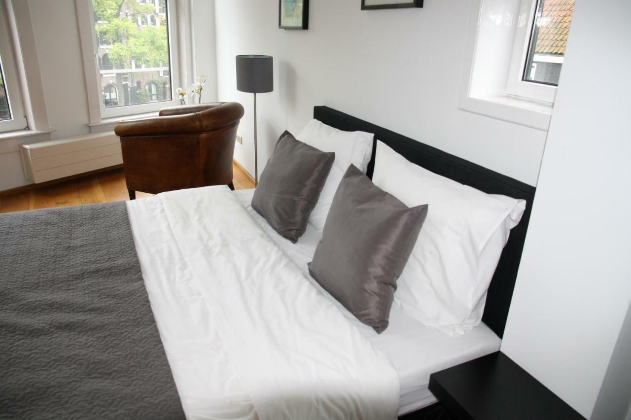 Habitación Doble con Vistas al Canal