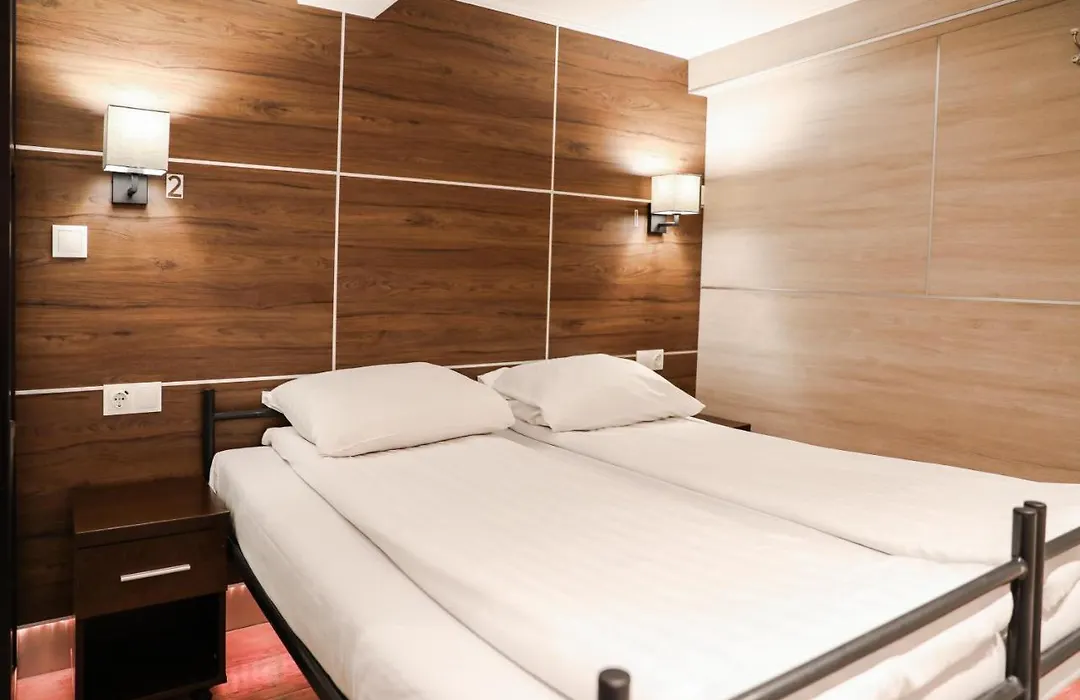 Hotel Jesse-1