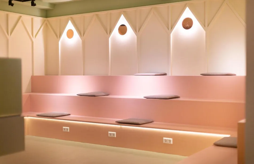 Pink Flamingo Boutique Hostel-1