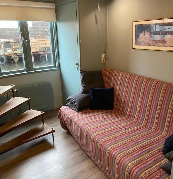 Amsterdam Boat Studio-1