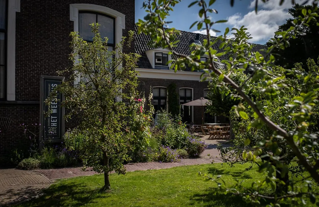 Het Weeshuis-1