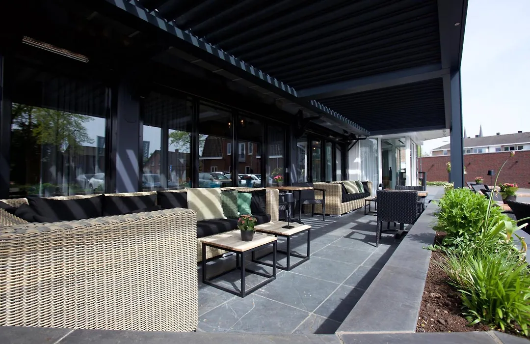 Hotel Arrows-1