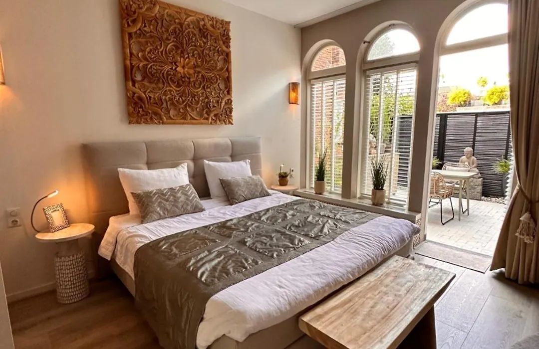 Zen B&B-1