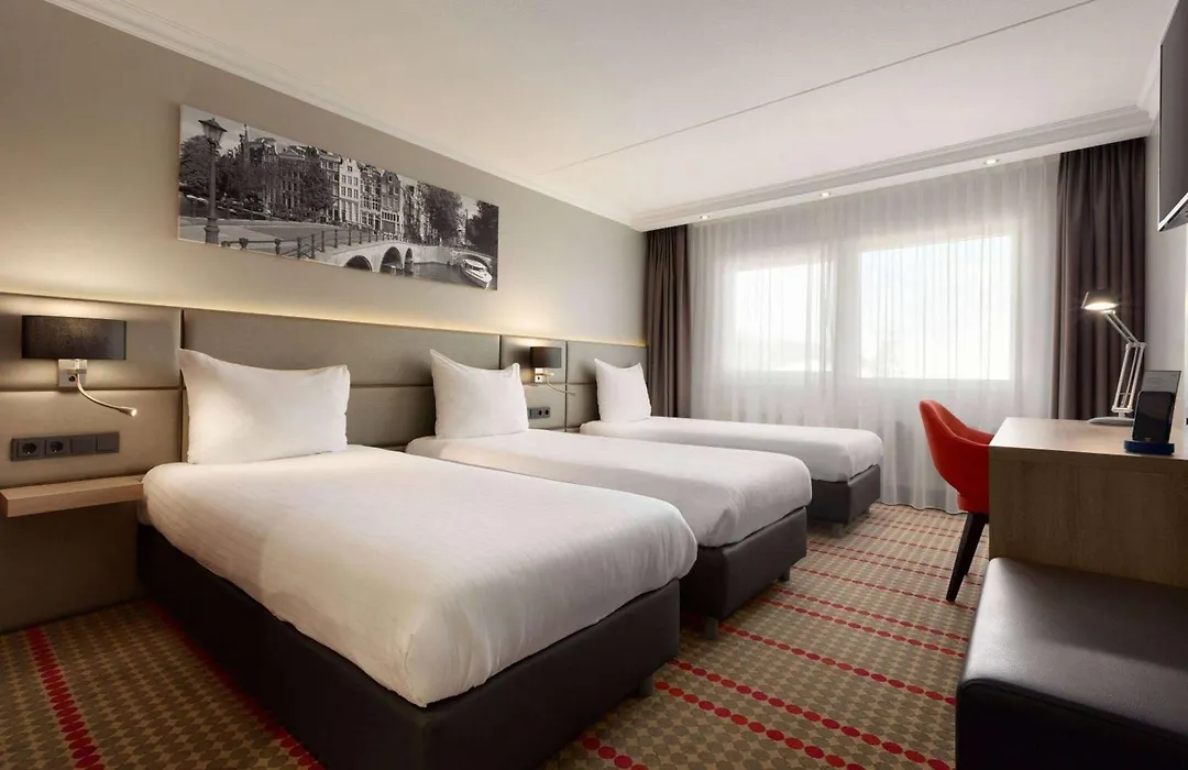 Ramada By Wyndham Amsterdam Airport Schiphol-1