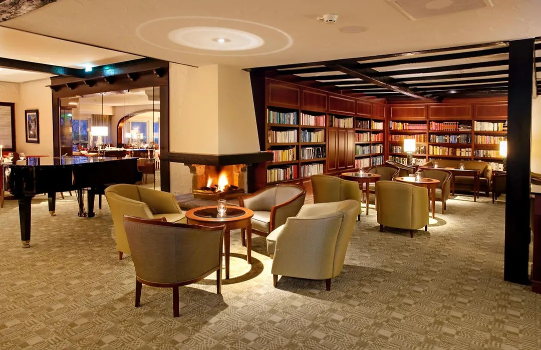 Fletcher Parkhotel De Wiemsel-1