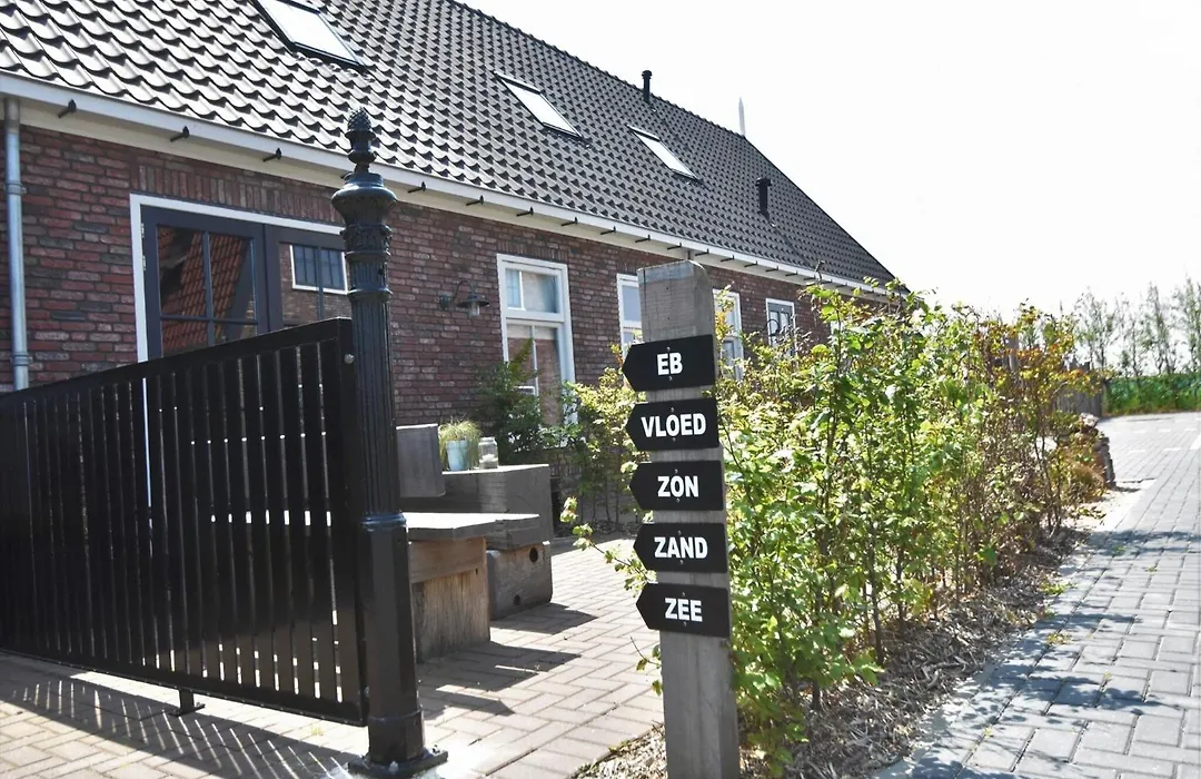 Holiday Home Near Groote Keeten Beach-1