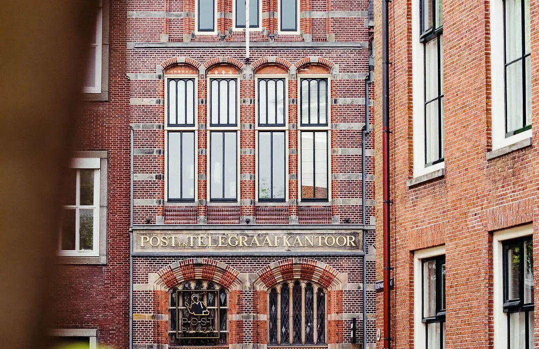 Post-Plaza Hotel&Grand Café-1
