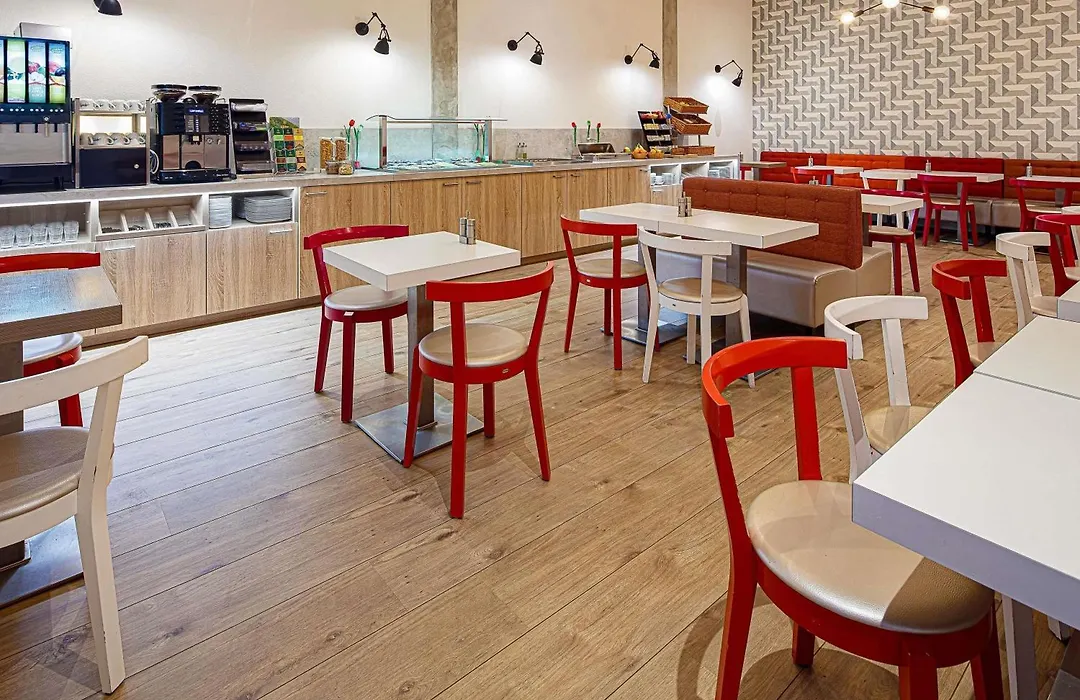 Ibis Styles Amsterdam City-1