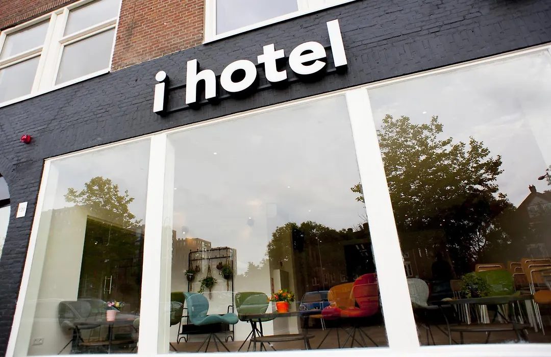 I Hotel-1