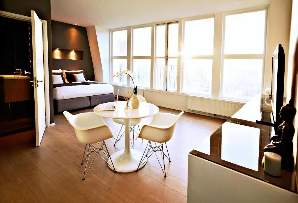 Ams Suites-1