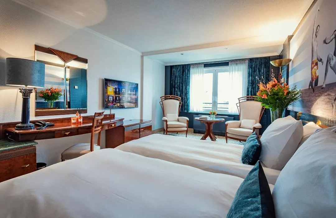 Hotel Van Oranje-1