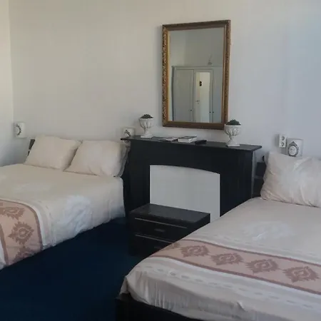 All-In Hotel-2