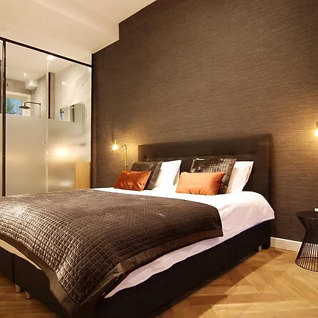 New! 2024 - The Canal Bridge Suites-3