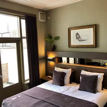 Grand Cafe Hotel De Bourgondier-3