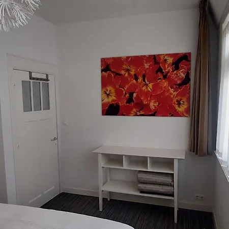 Bickersbed-2