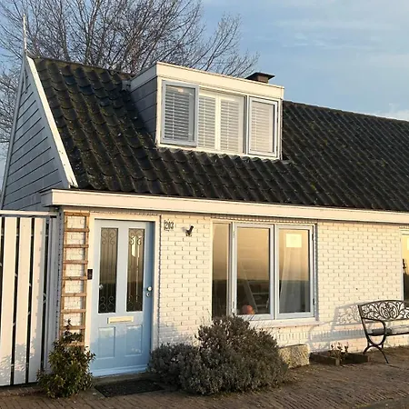 Lovely Holiday House In Durgerdam-3