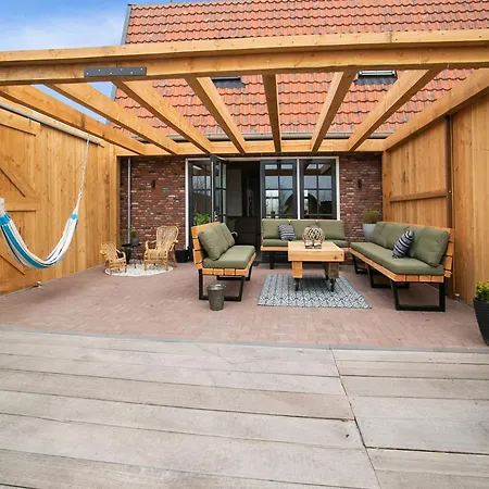 Spacious Holiday Home Hazenborgh In Callantsoog Near Beach-3