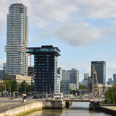 Doubletree By Hilton Rotterdam Centre-3