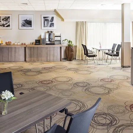 Postillion Hotel Arnhem-2
