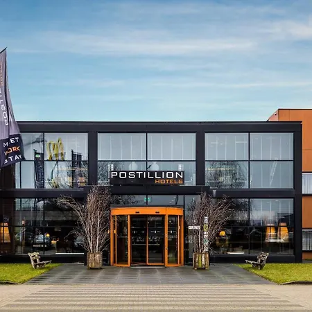 Postillion Hotel Deventer-2