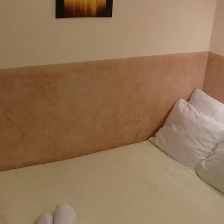 Budget Hotel Neutraal-2